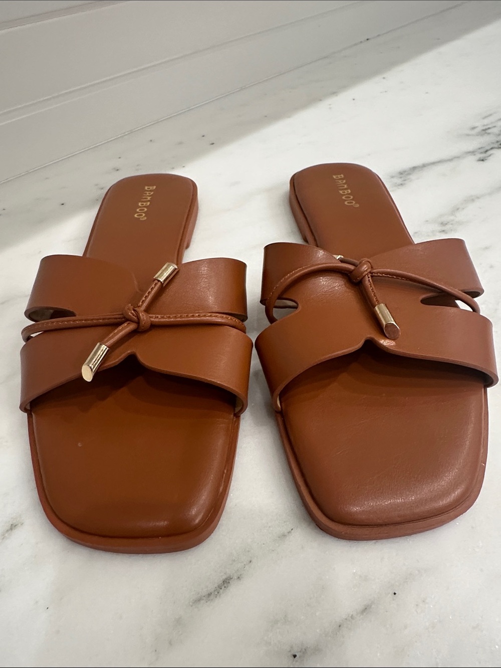 BAMBOO Cognac Knotted Slide Sandals size 8. Like new